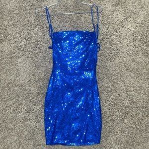 dark blue, sequence lucy in the sky dress